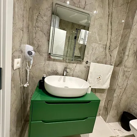 Ekam Sun Golem (Tirana)