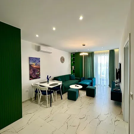 Ekam Sun Apartman *
