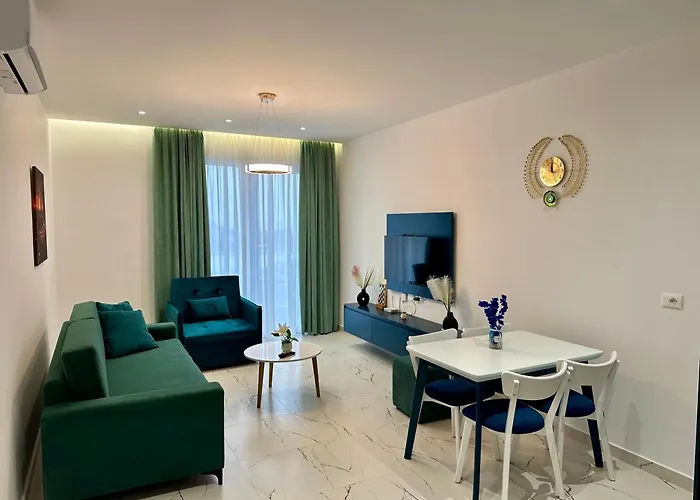 Ekam Sun アパート *