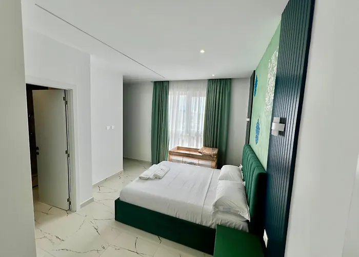 Ekam Sun Golem (Tirana)