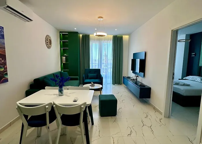 Apartment Ekam Sun *